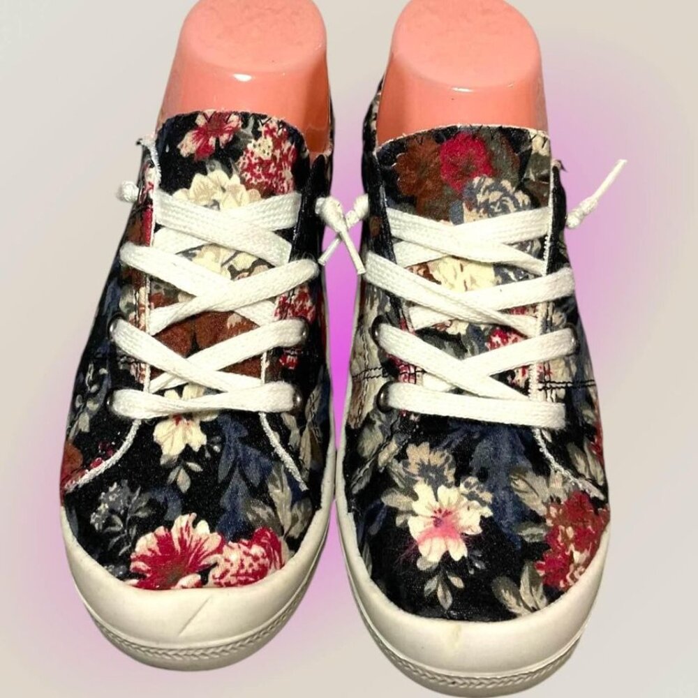 R2 JoJo Floral Size 7 Sneakers